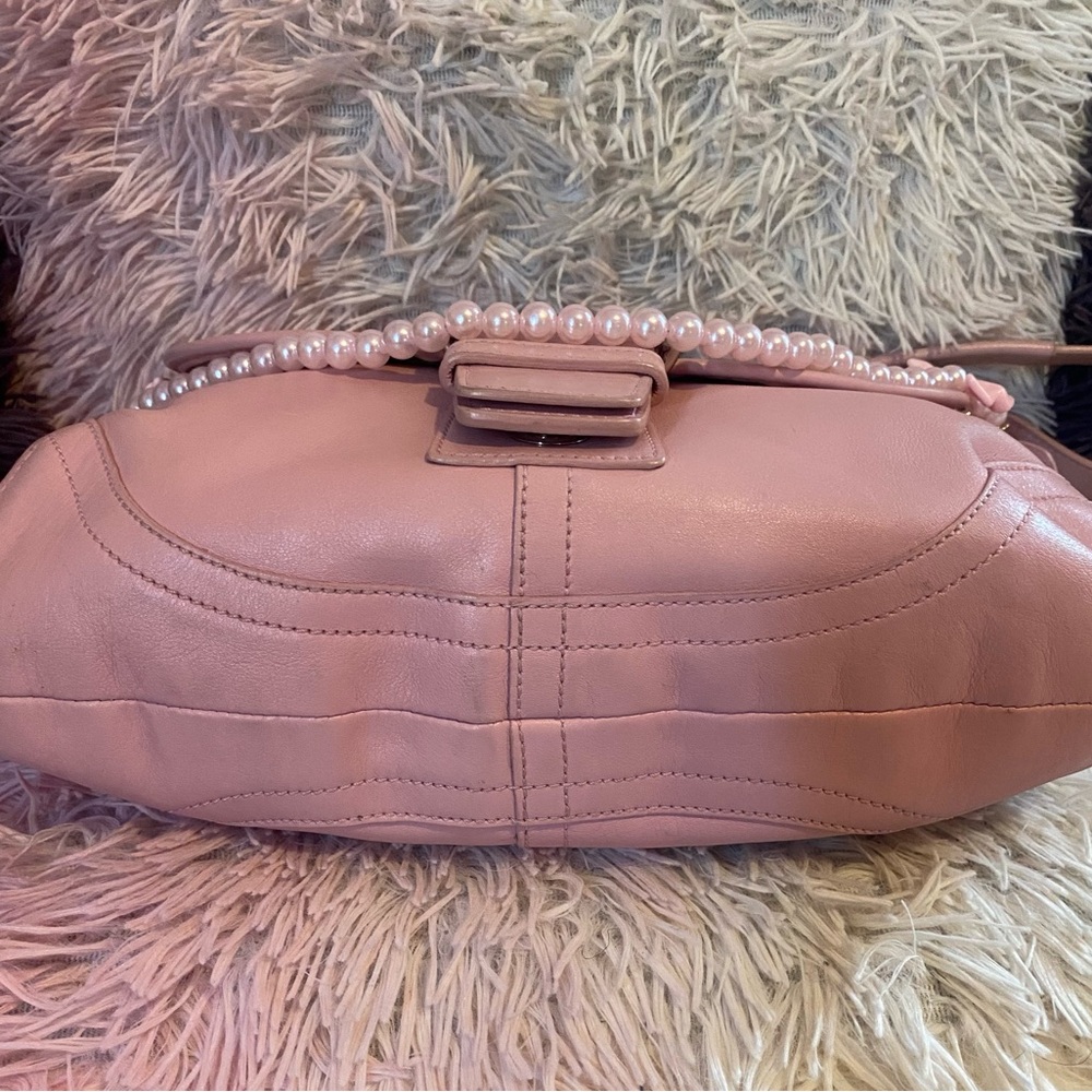 Pink Leather Women's Bag with Pearl Accents - Picture 2 of 4
